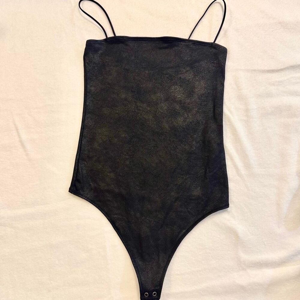 abercrombie & fitch black metallic textured pattern spaghetti strap bodysuit